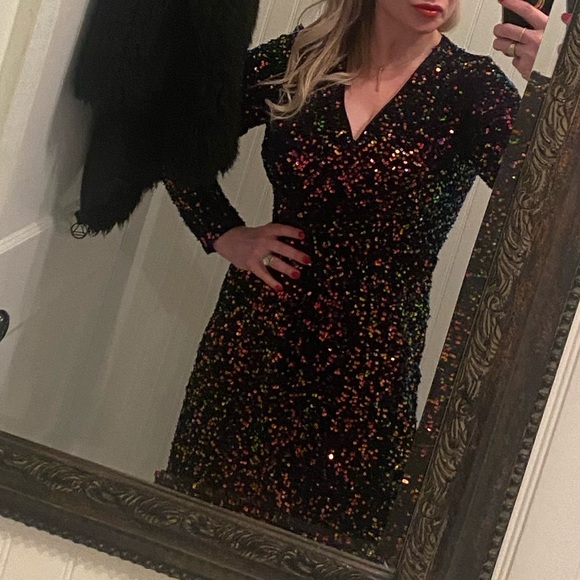 Julia Jordan Sequin Dress - Picture 2 of 2